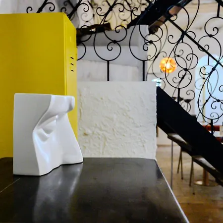 Bo House & Hairshop * Estômbar