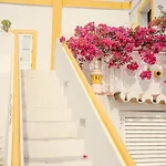 Bo House & Hairshop Otel