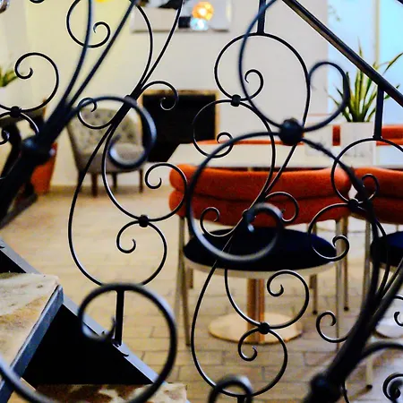 Bo House & Hairshop *