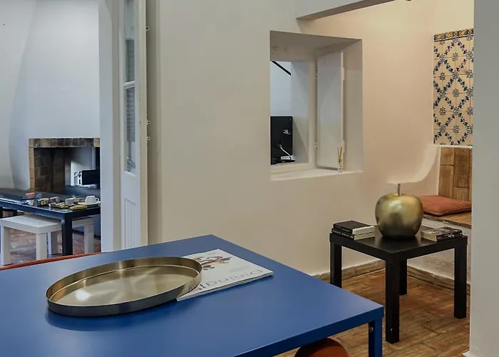 Hotel Bo House & Hairshop Estômbar