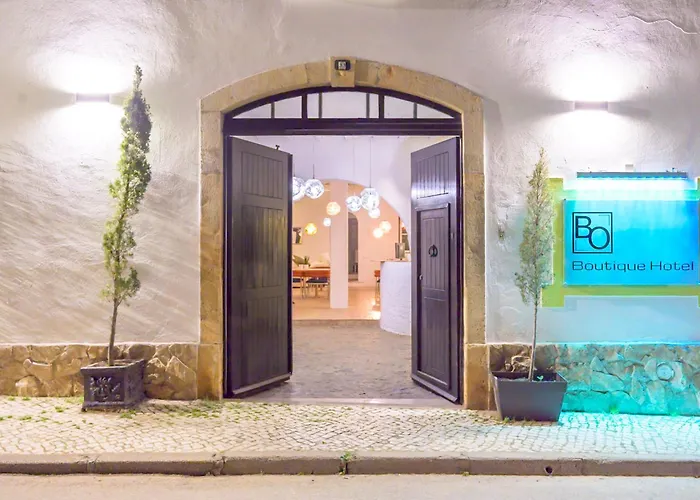 Hotel Bo House & Hairshop Estômbar